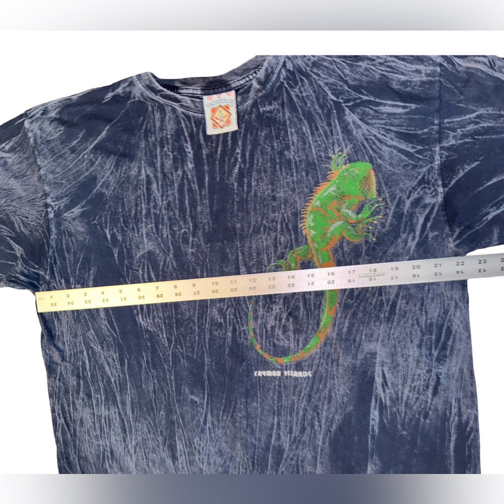 VTG Yatchclub Iguana Cayman Islands acid wash Blue t Shirt Size XL - Picture 2 of 5